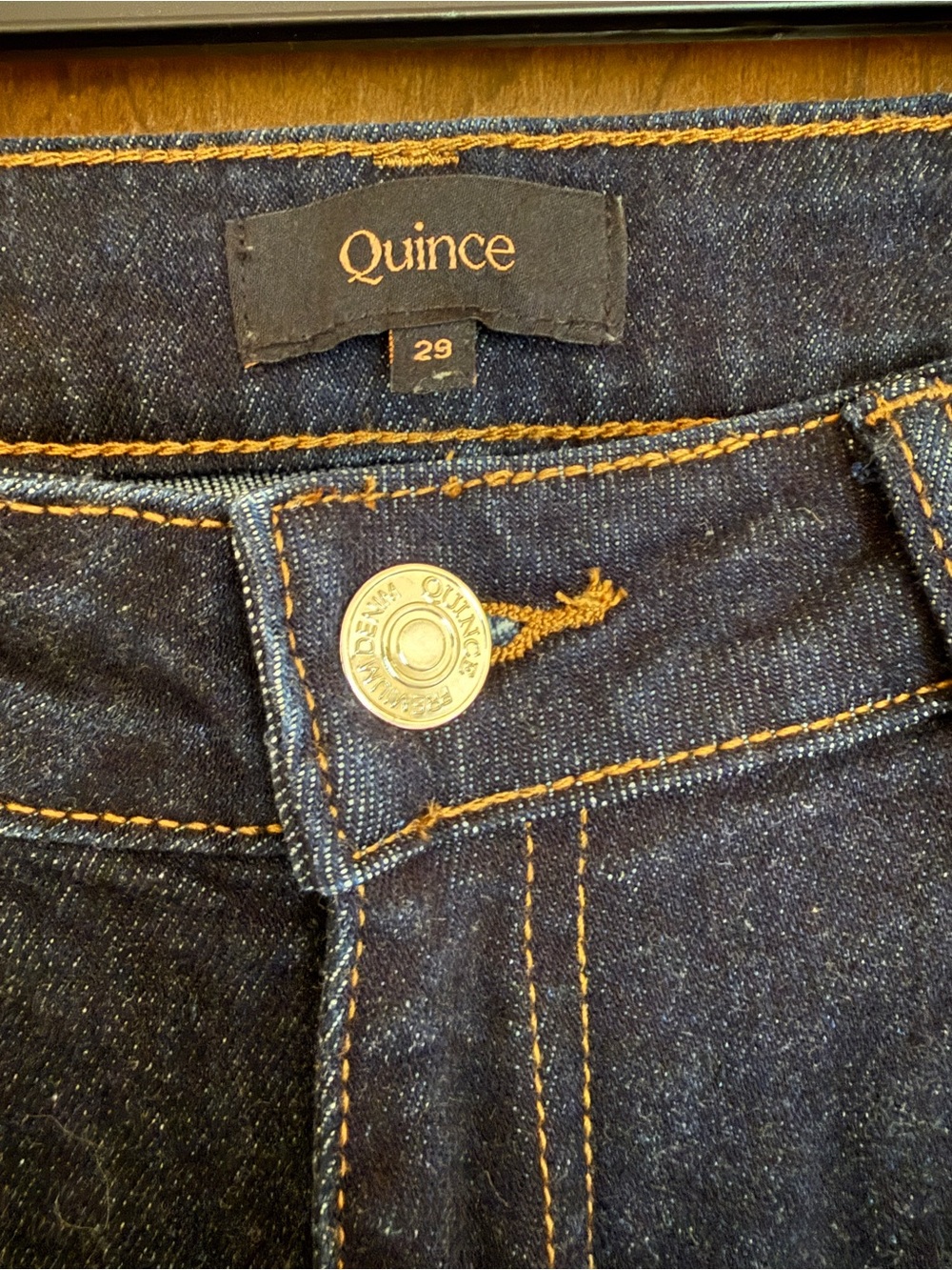 Quince Luna Stretch Flare Jeans in Deep Rinse Rinse Boho Indie Sleaze - Picture 3 of 5